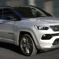 Jeep Compass Motoren: Hybrid-Infos, Verbrauch & Wahlhilfe