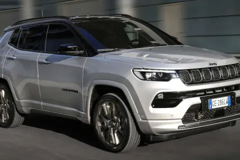 Jeep Compass Motoren: Hybrid-Infos, Verbrauch & Wahlhilfe